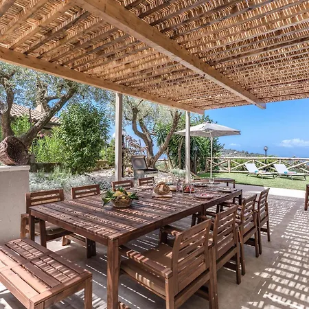 Maison Annie - Mental Wellness Retreats * Sorrento