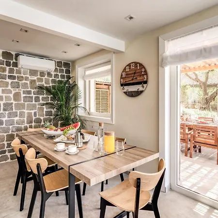 Villa Maison Annie - Mental Wellness Retreats