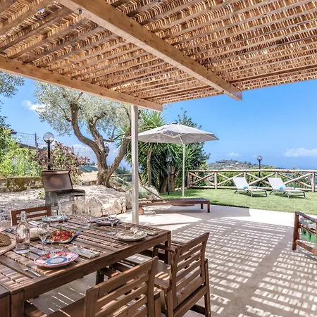 Villa Maison Annie - Mental Wellness Retreats